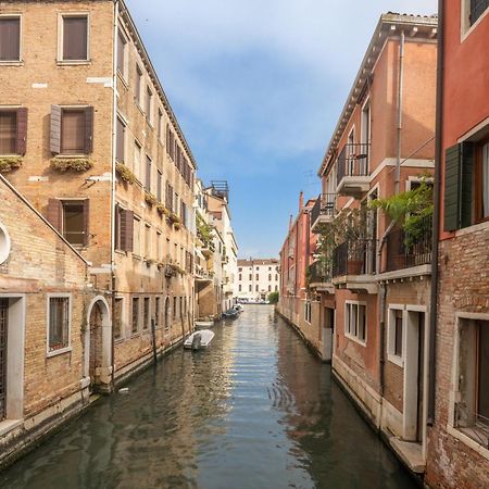 San Giacomo Dall'Orio Garden Apartment R&R ヴェネツィア エクステリア 写真