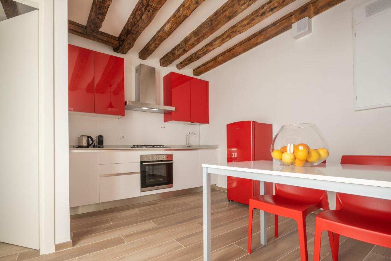 San Giacomo Dall'Orio Garden Apartment R&R ヴェネツィア エクステリア 写真